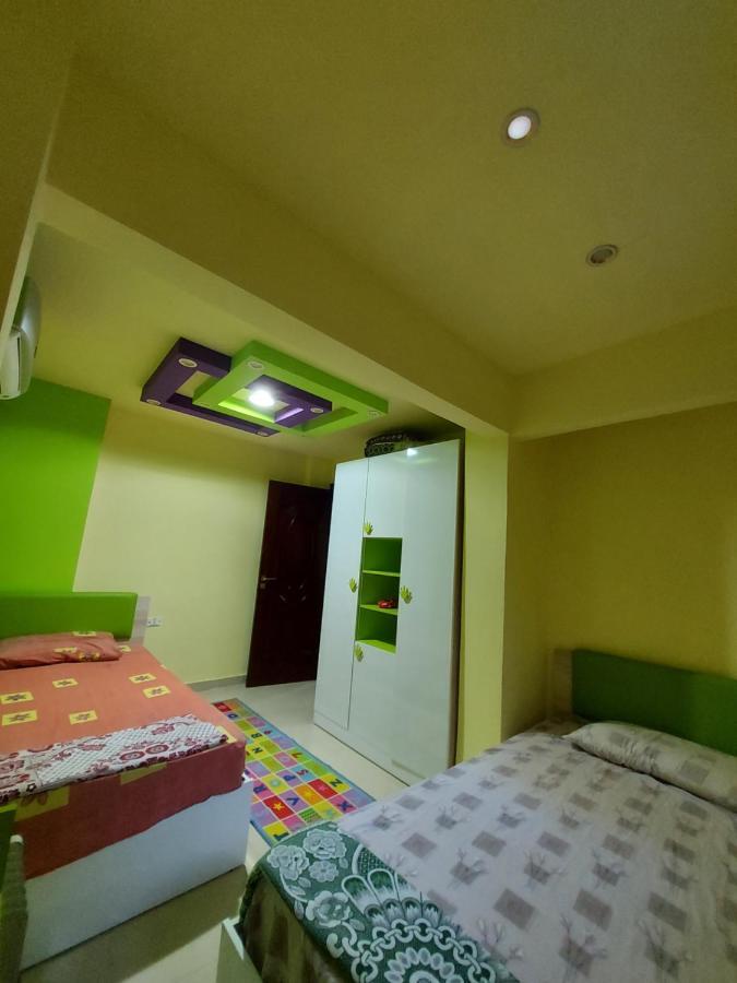 Lovely At Mamora Beach: Beachfront Garden Oasis Apartment *